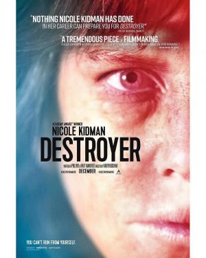 Muy buen ejercicio de cine negro con una Nicole Kidman irreconocible como policía corrupta en busca de venganza.