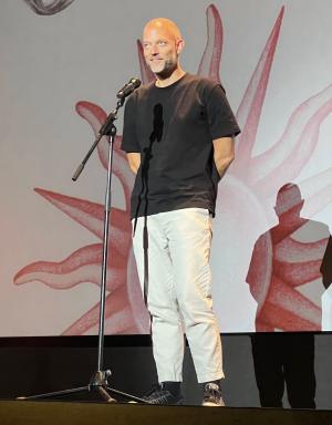 Eskil Vogt presentando The Innocents en el Auditori